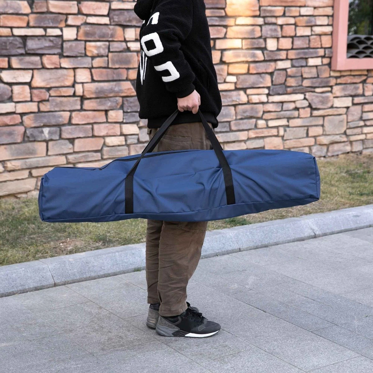 Outsunny Hamaca De Jardín Con Soporte Plegable Con Cama De Tela Oxford Y Malla Transpirable Bolsillo De Almacenaje Y Bolsa De Transporte 235,5x82x90,5 Cm Azul Y Plata - Imagen 6