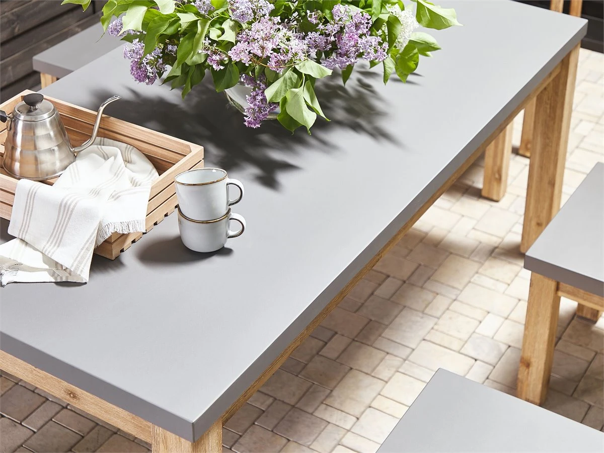 Conjunto De Jardín Mesa 2 Bancos Y 2 Taburetes De Cemento Reforzado Gris/madera Clara OSTUNI - Imagen 6
