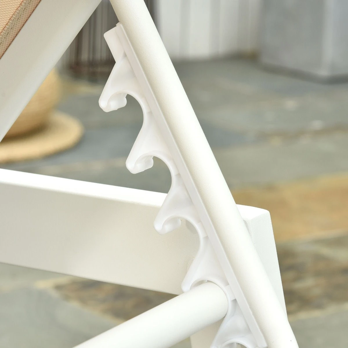 Outsunny Tumbona Multiposiciones De Jardín Con Respaldo Reclinable En 5 Posiciones De Aluminio Y Texteline Carga 160 Kg Para Patio Terraza 202x65x43 Cm Beige - Imagen 7